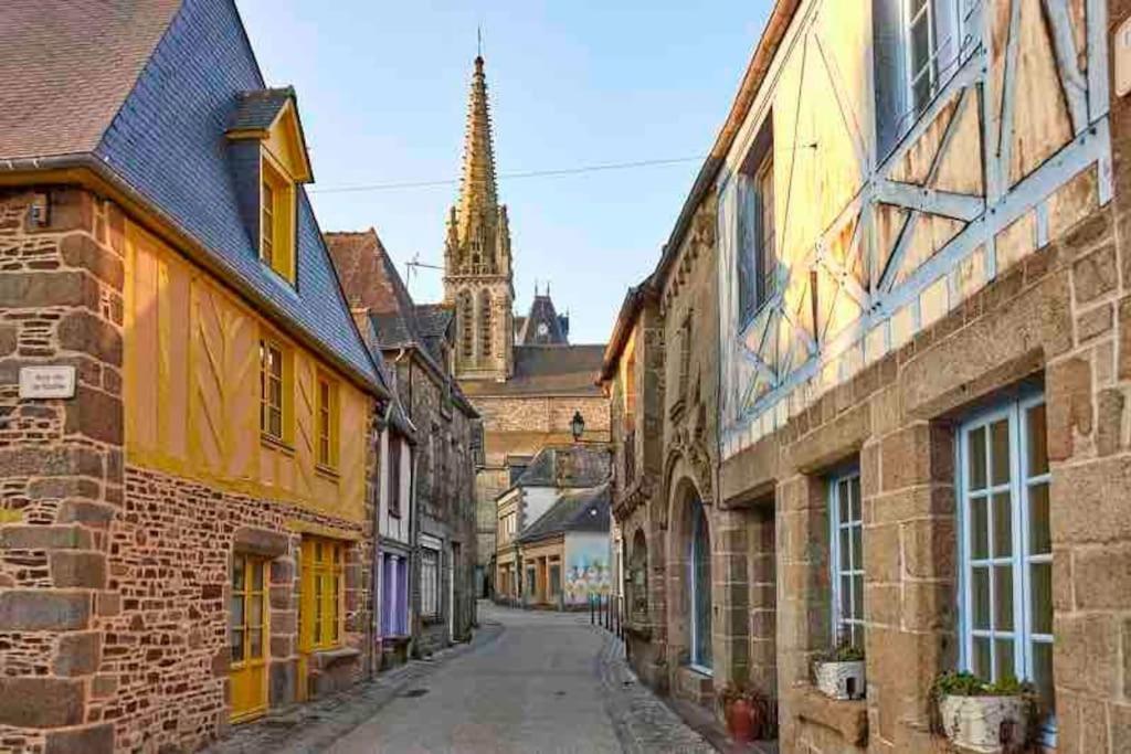 Charmante Maison, Coeur De Bourg Bazouges-la-Pérouse Eksteriør billede